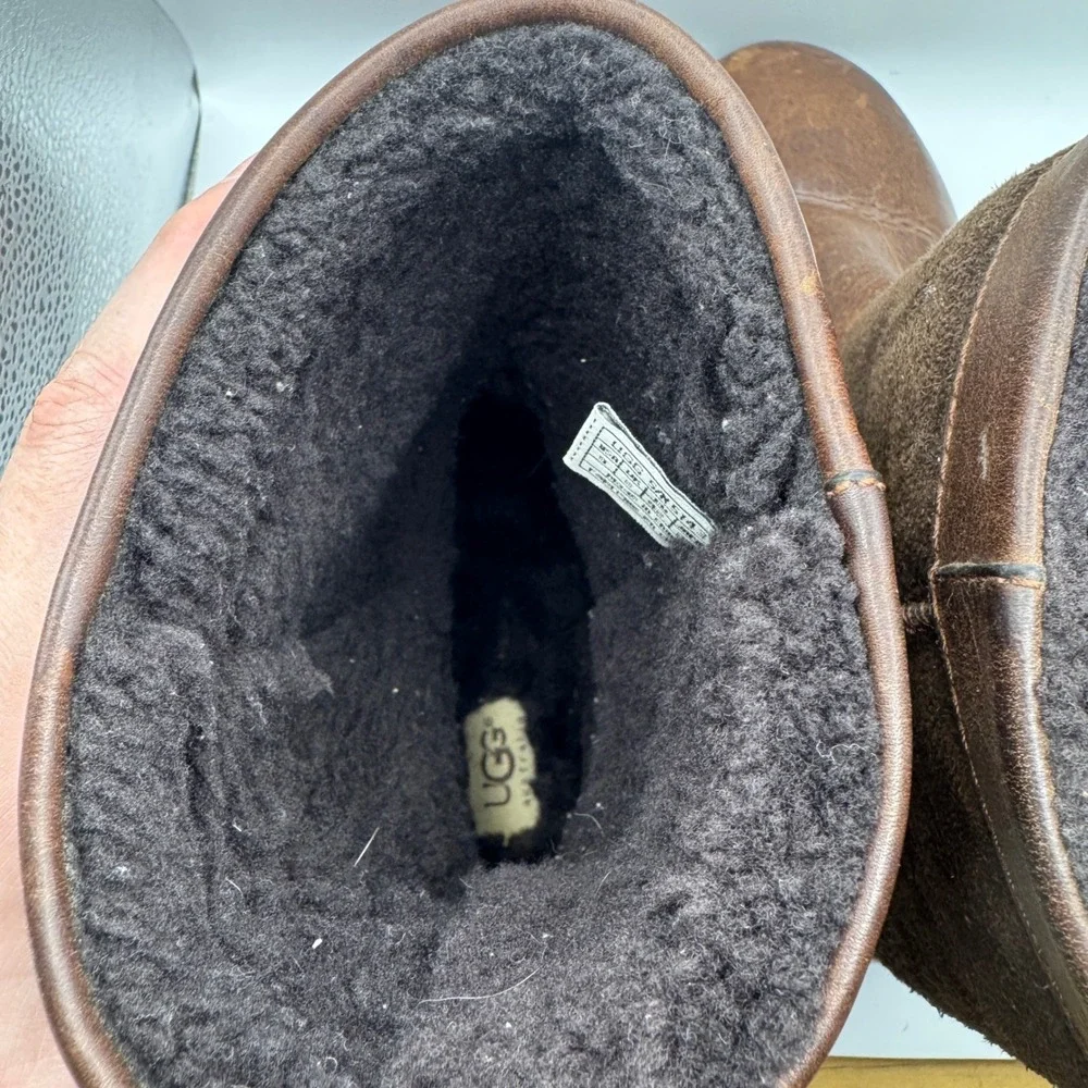 UGG Bosten Brown Leather Suede Sheepskin Lined Winter Boots 5143 Size 9